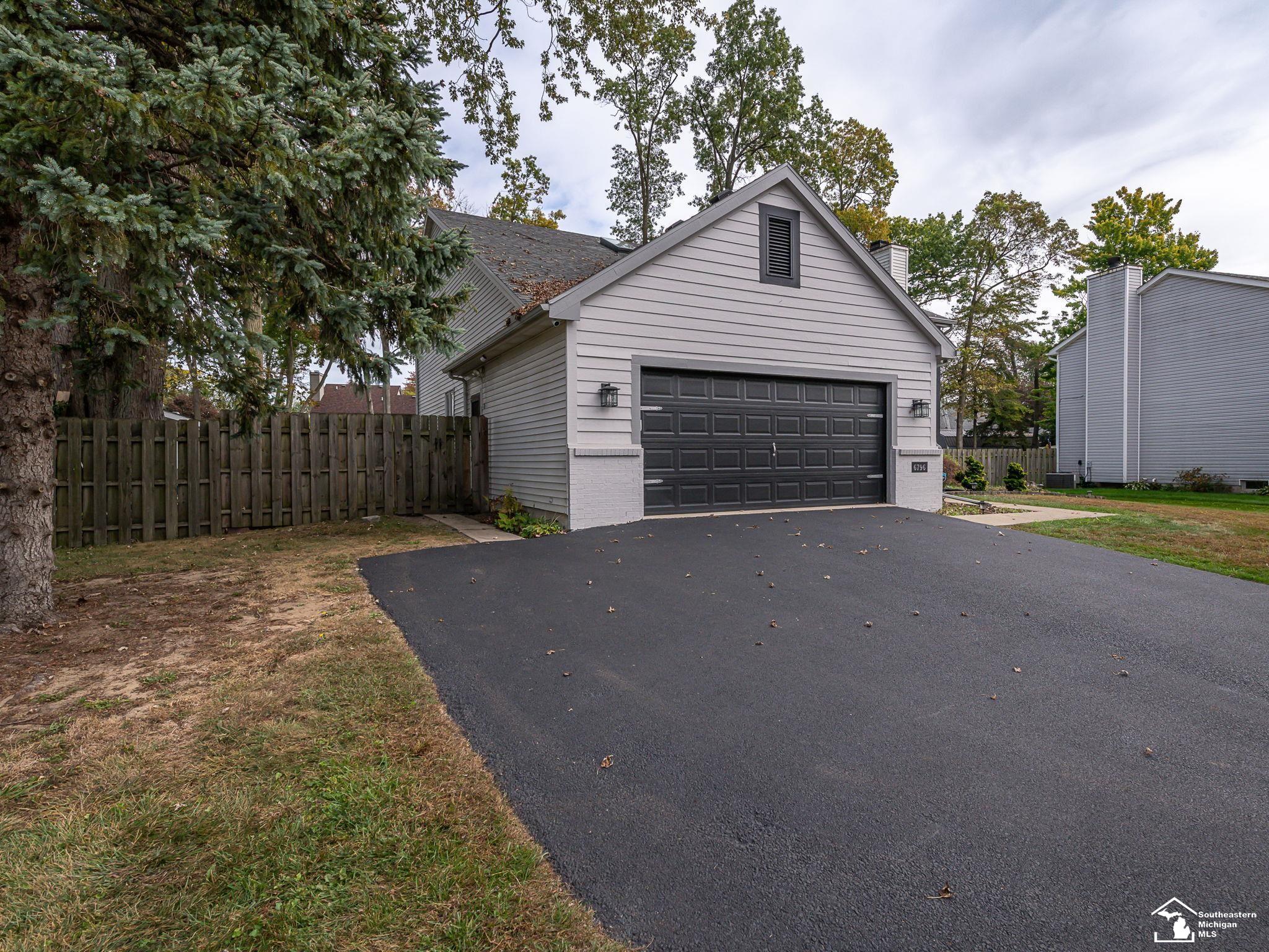 6796 Hartland Road Temperance, MI 48182 - Photo 40 of 47