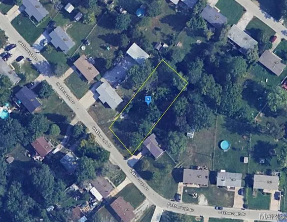 $69,999 | 228 Oakborough Drive, Lake St. Louis, MO 63367