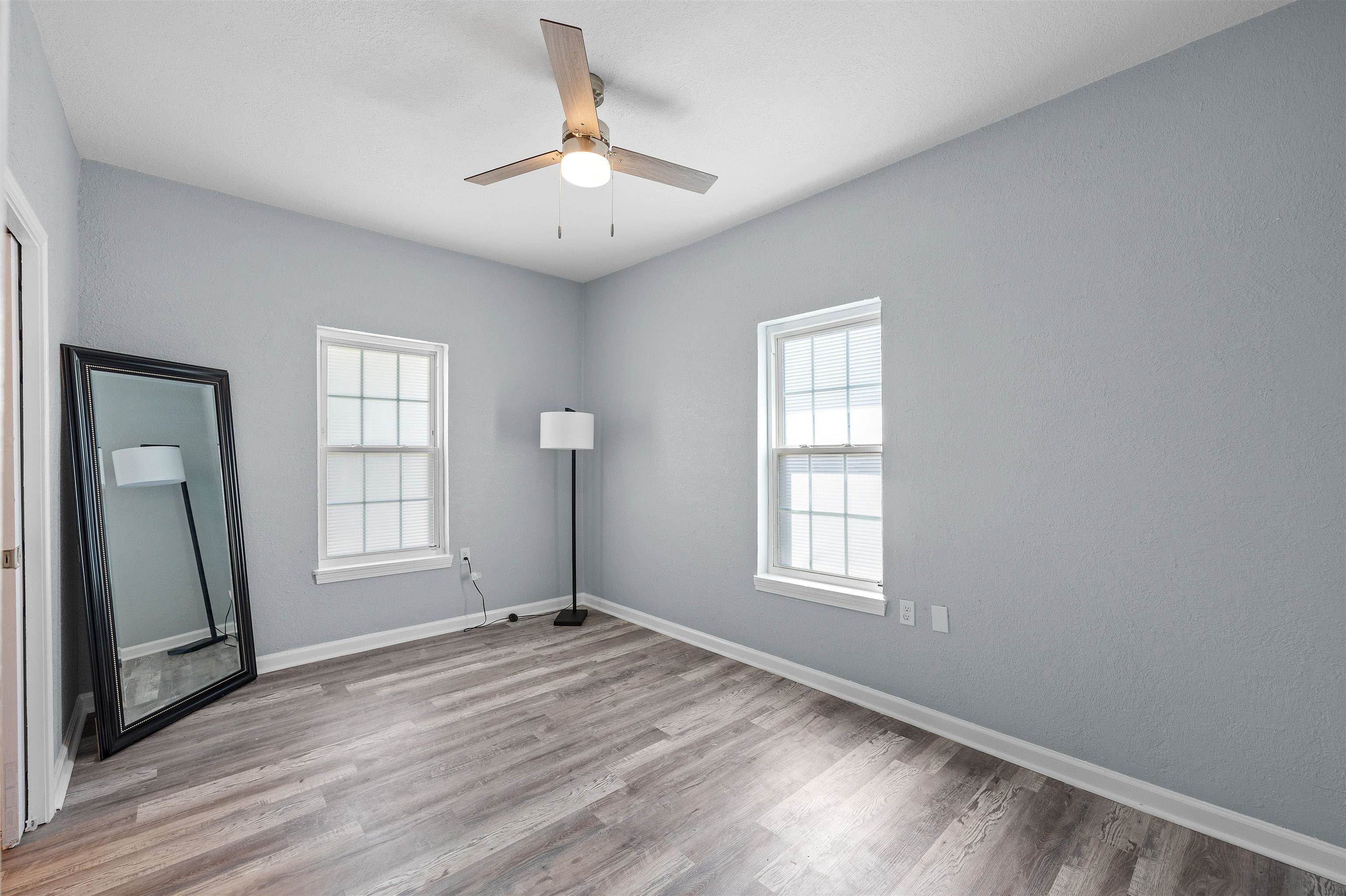 802 Old Bainbridge Road Tallahassee, FL 32303 - Photo 3 of 9