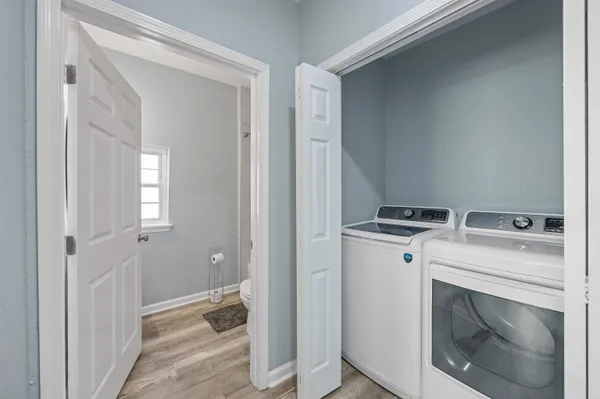 $1,500 | 802 Old Bainbridge Road, Tallahassee, FL 32303