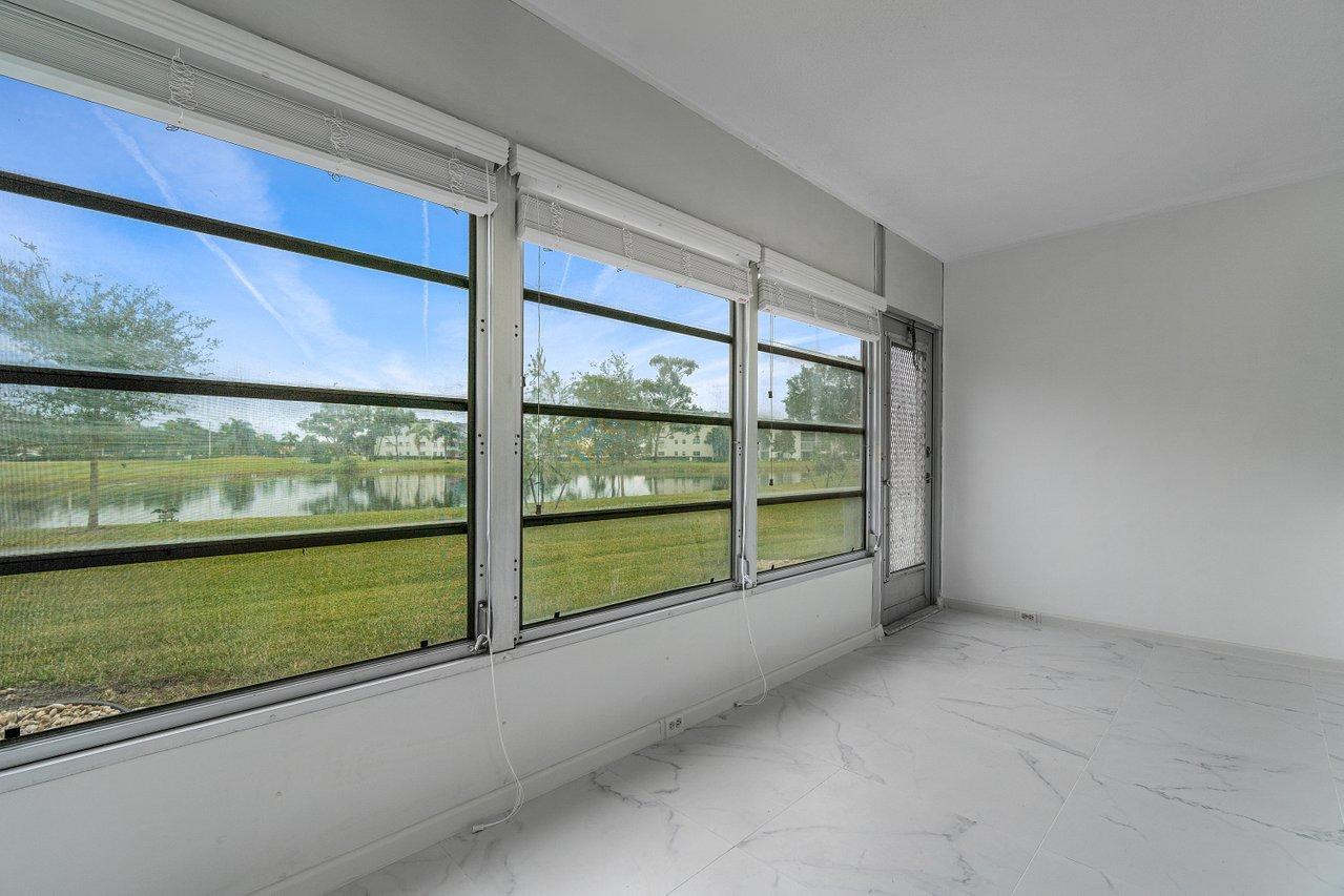 1049 Newcastle A Boca Raton, FL 33434 - Photo 15 of 19 016-1049NewcastleC-BocaRaton-FL-33434-SM