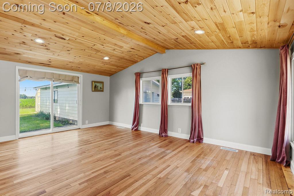 5698 McGrandy Road Bridgeport, MI 48722 - Photo 6 of 26 DSC00757.jpg