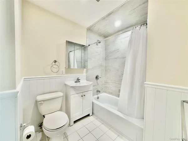 $3,500 | 2 Heritage Drive, Unit H, New City, NY 10956