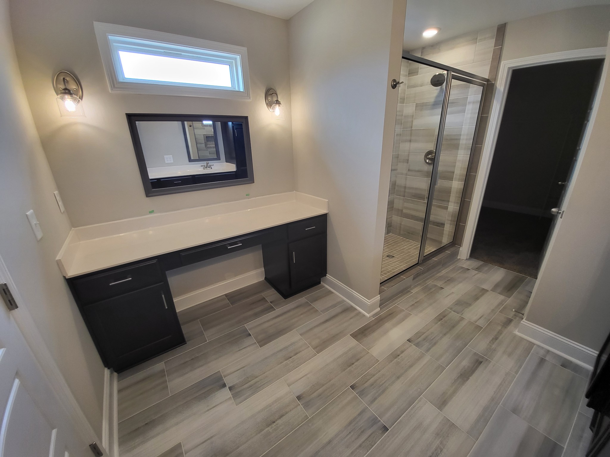 201 King Road Clarksville, TN 37042 - Photo 14 of 26 a view of an empty room with wooden floor and a window