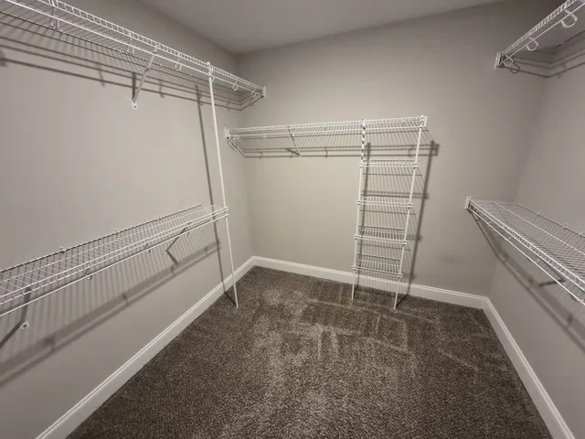 $1,895 | 201 King Road, Clarksville, TN 37042