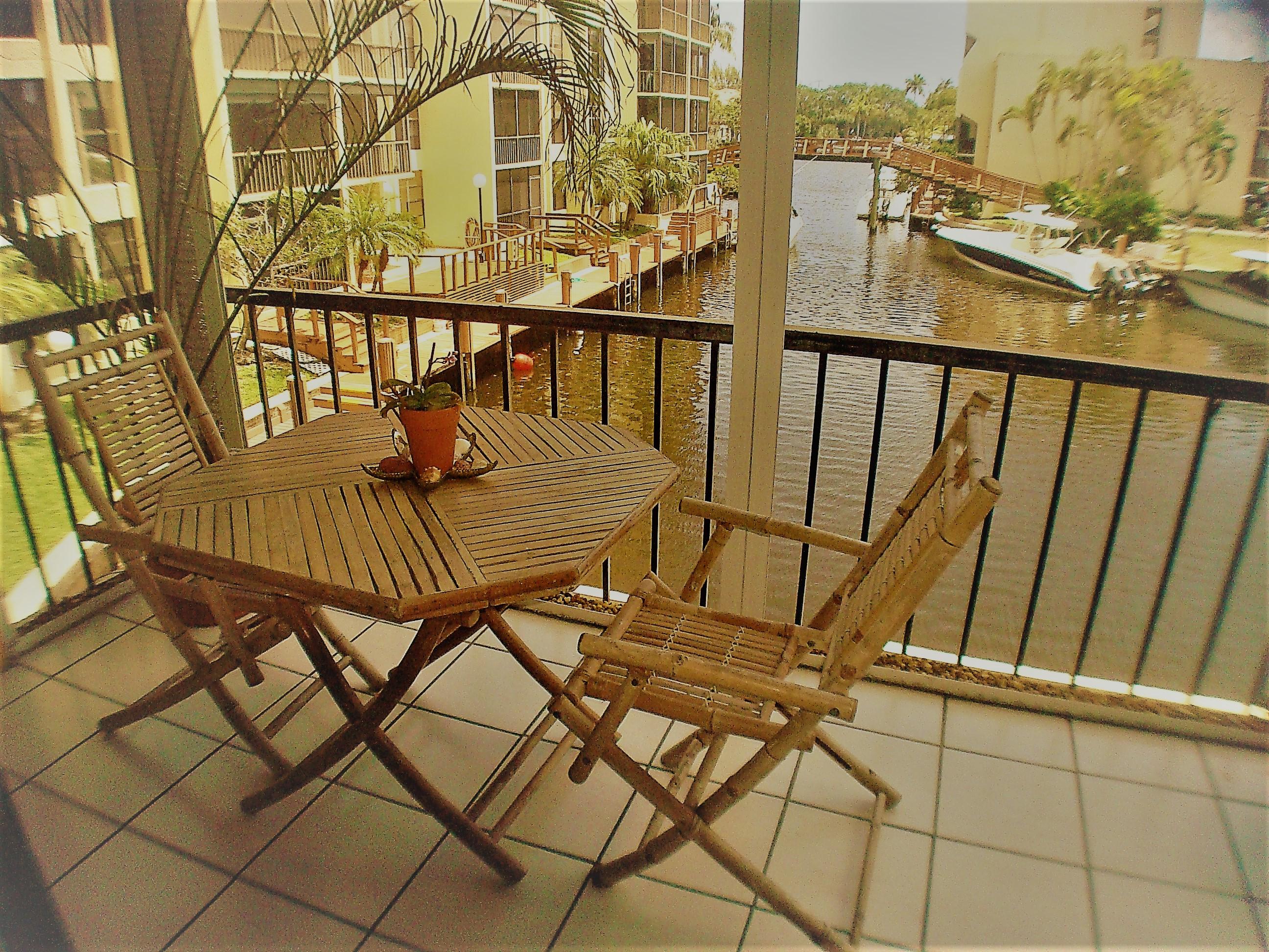 4 Royal Palm Way, Unit 201 Boca Raton, FL 33432 - Photo 26 of 34 Balcony