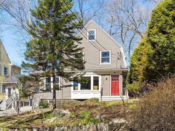$1,685,000 | 11 Lincoln Street, Arlington, MA 02476