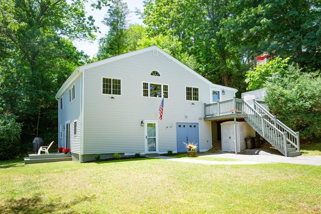 8 Oak Street Middleton, MA 01949 - Photo 2 of 28 Gallery Image 2