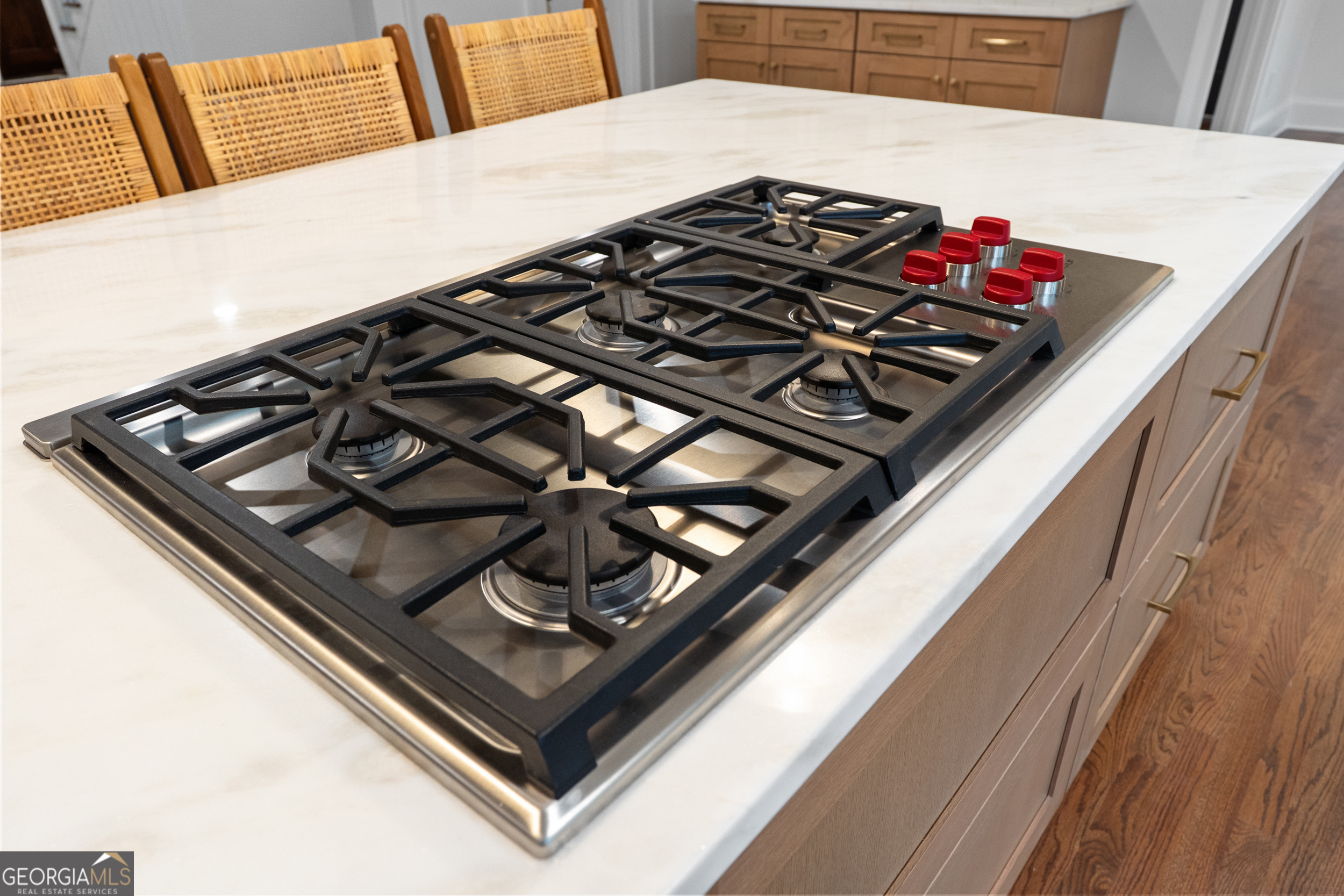 265 Springdale Street Athens, GA 30606 - Photo 10 of 43 a close view of a stove