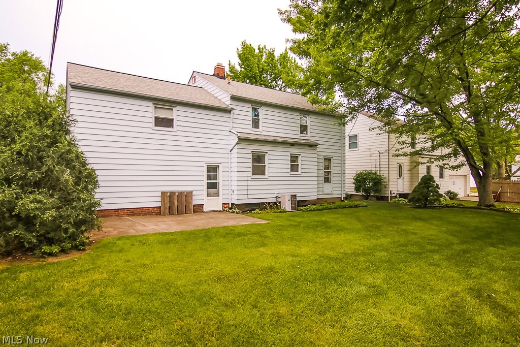 1169 Roland Road Lyndhurst, OH 44124 - Photo 28 of 30