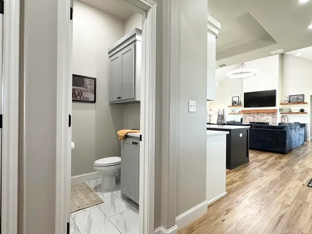 $528,500 | 13625 North Fm 2378, Shallowater, TX 79363