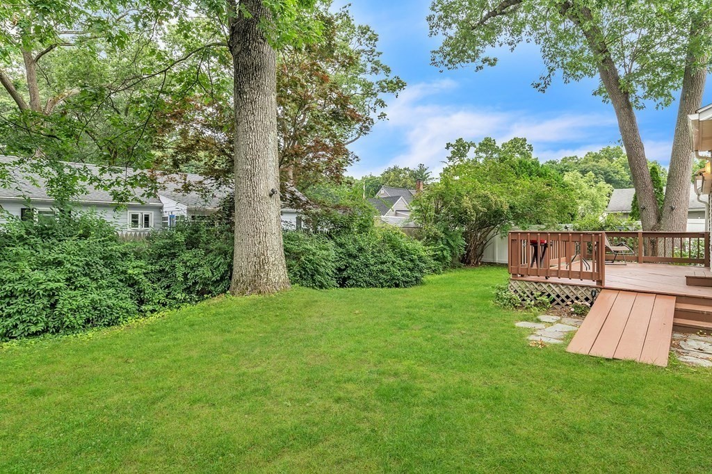 212 Burbank Road Longmeadow, MA 01106 - Photo 36 of 40 Gallery Image 36