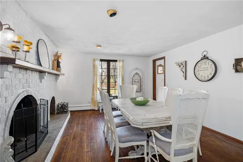 $1,295,000 | 4 Intrepid Lane, Jamestown, RI 02835