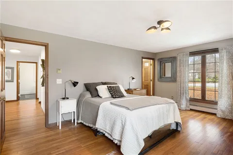 $1,295,000 | 4 Intrepid Lane, Jamestown, RI 02835