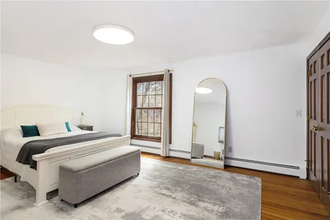 $1,295,000 | 4 Intrepid Lane, Jamestown, RI 02835