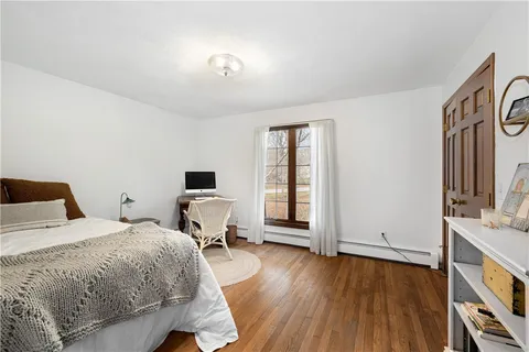 $1,295,000 | 4 Intrepid Lane, Jamestown, RI 02835