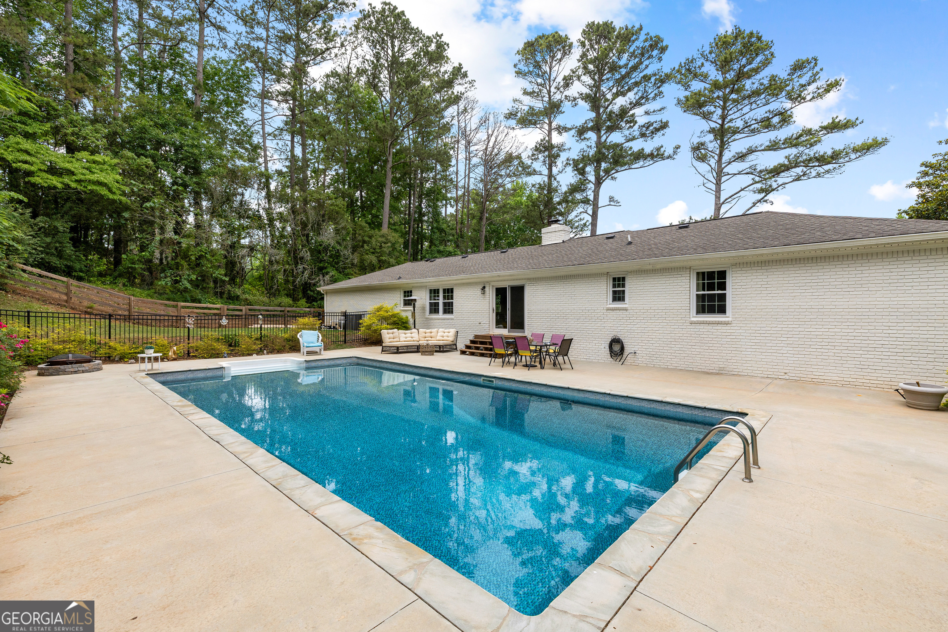 29 Red Bud Trail Newnan, GA 30263 - Photo 22 of 60