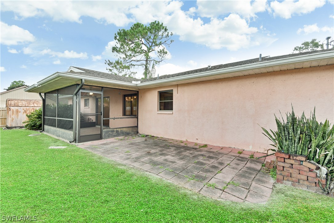 9208 Mandarin Road Fort Myers, FL 33967 - Photo 23 of 25 Gallery Image 23