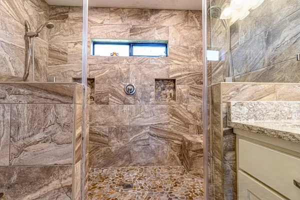 $862,400 | 1436 Indian Hill Boulevard, Livingston, TX 77351