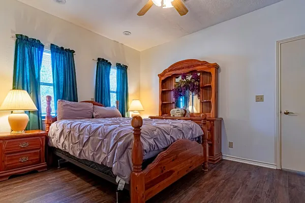 $862,400 | 1436 Indian Hill Boulevard, Livingston, TX 77351