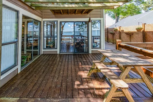 $862,400 | 1436 Indian Hill Boulevard, Livingston, TX 77351