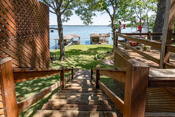 $862,400 | 1436 Indian Hill Boulevard, Livingston, TX 77351