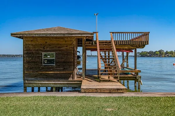 $862,400 | 1436 Indian Hill Boulevard, Livingston, TX 77351