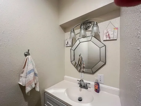 $862,400 | 1436 Indian Hill Boulevard, Livingston, TX 77351