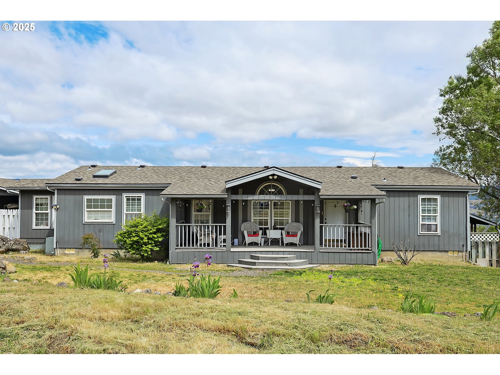 1779 State Road Mosier, OR 97040 - Photo 4 of 43 Gallery Image 4