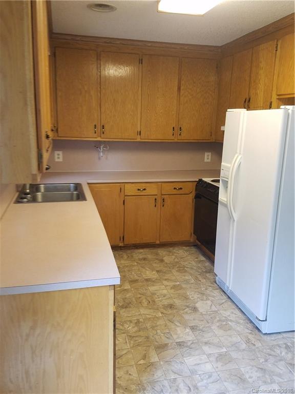 3587 Taxahaw Road Lancaster, SC 29720 - Photo 4 of 10