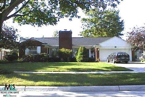 625 Roslyn Road Grosse Pointe, MI 48236 - Photo 1 of 1 808740.JPG