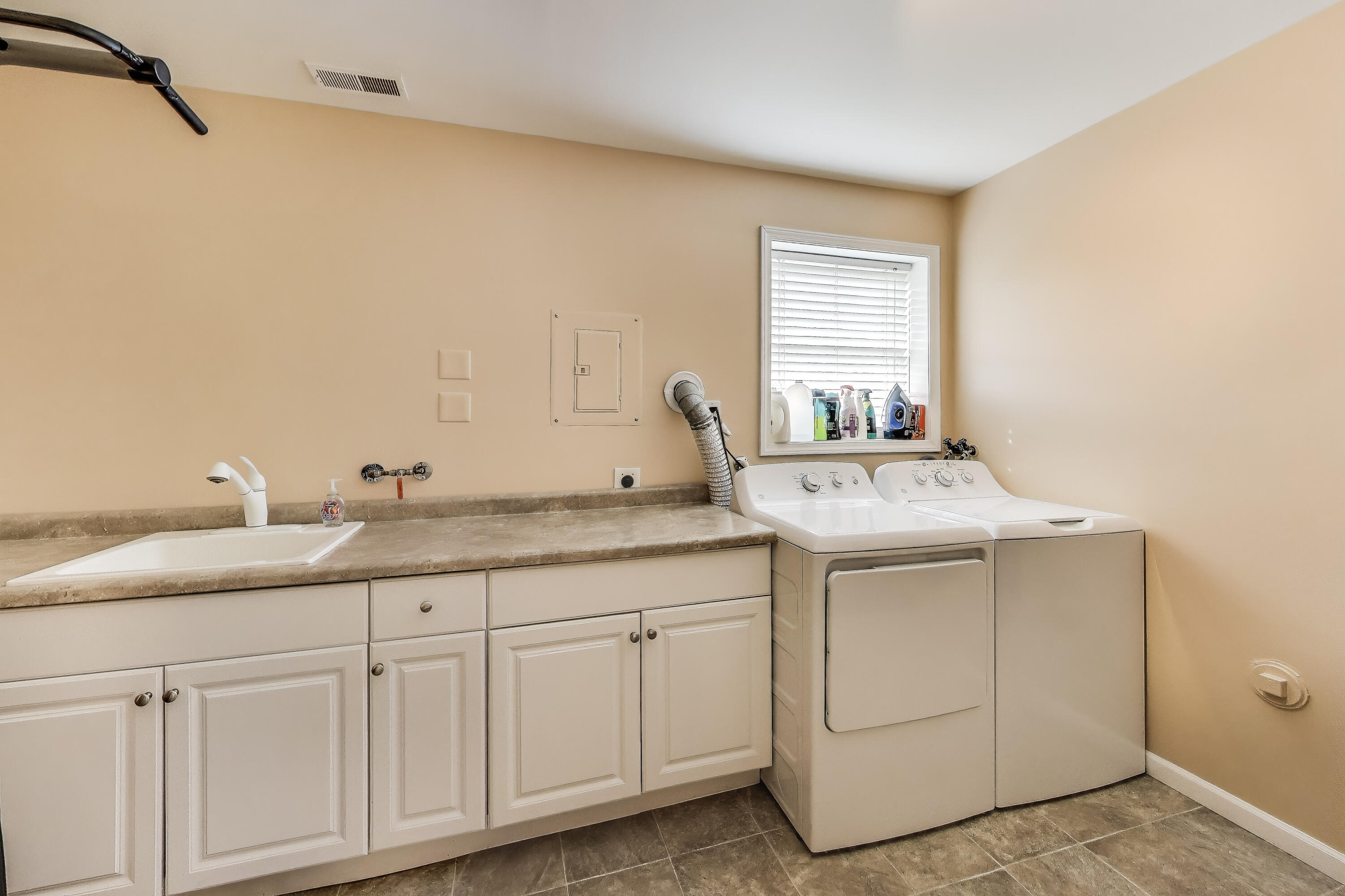 1235 West 99th Avenue Crown Point, IN 46307 - Photo 25 of 54