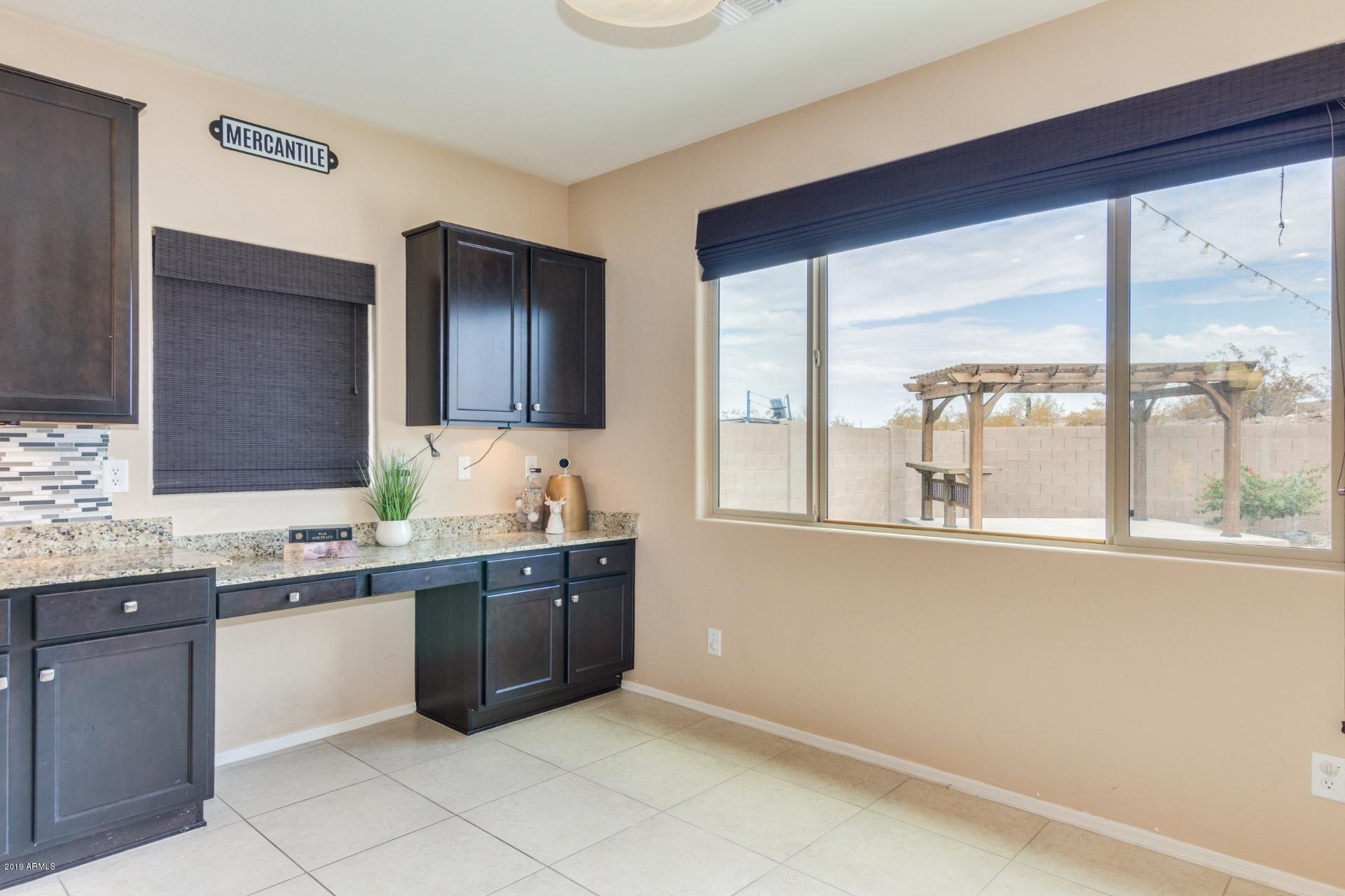 2424 West Hayduk Road Phoenix, AZ 85041 - Photo 17 of 34 0018-Hayduk (16)