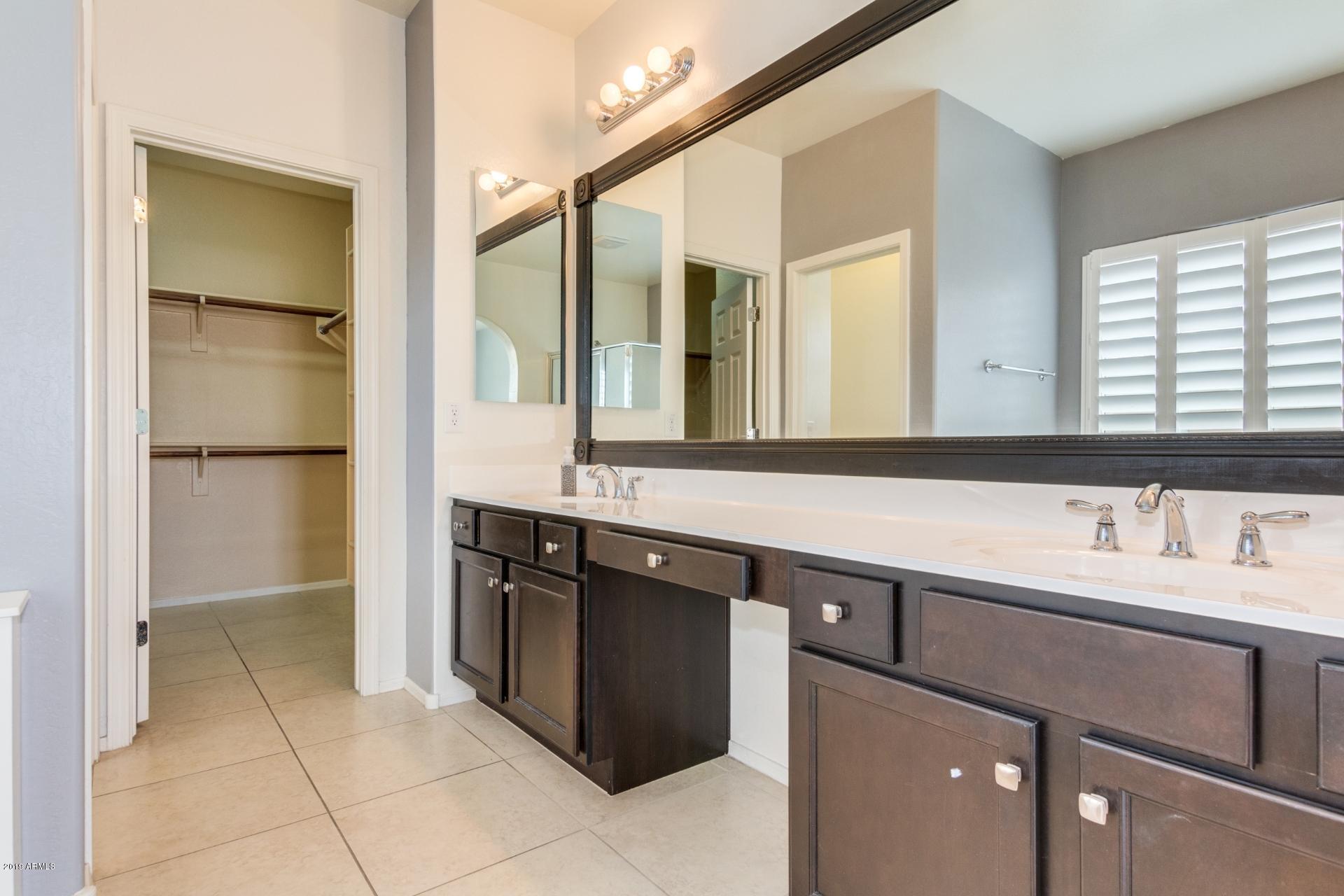 2424 West Hayduk Road Phoenix, AZ 85041 - Photo 25 of 34 0027-Hayduk (25)