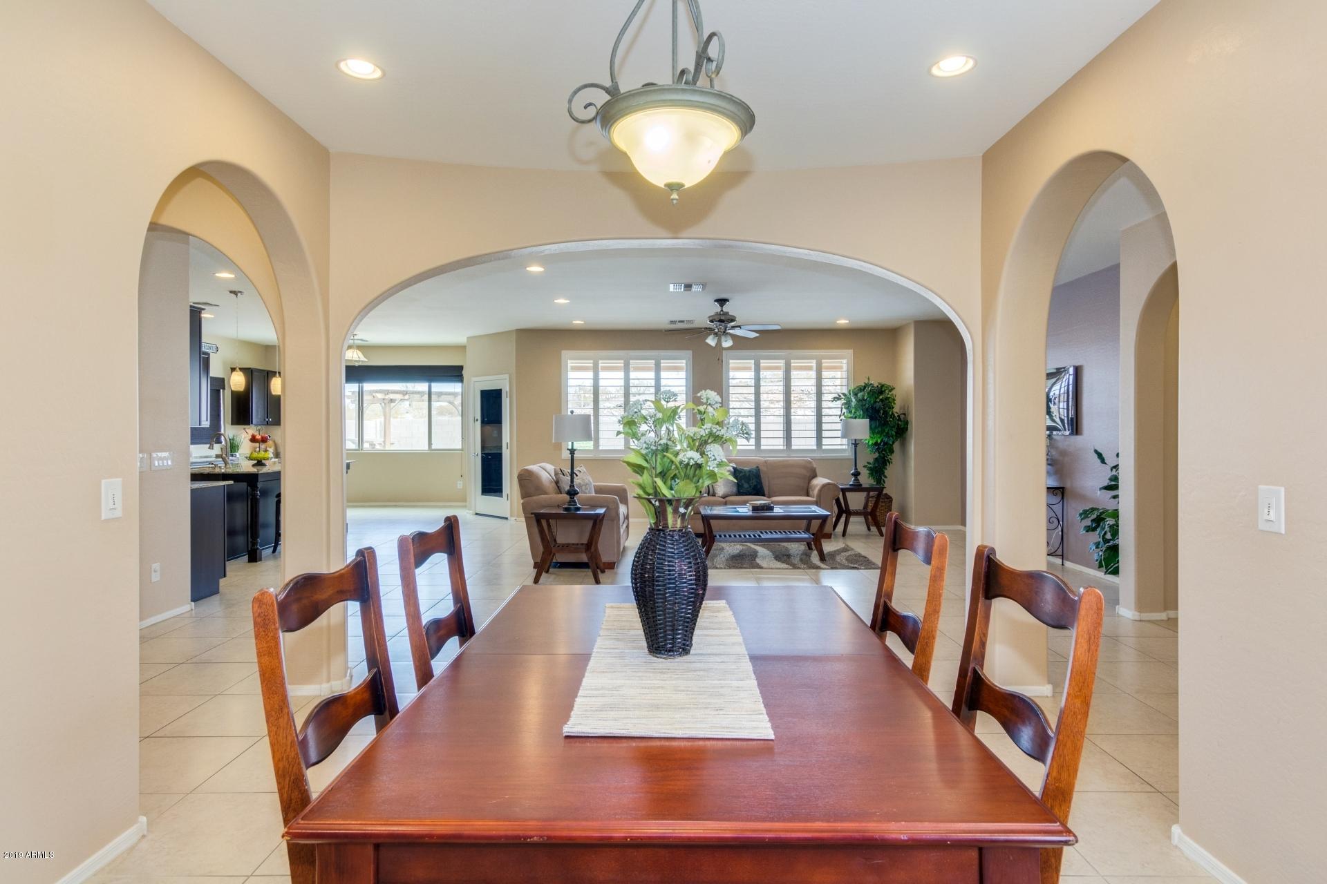 2424 West Hayduk Road Phoenix, AZ 85041 - Photo 7 of 34 0008-Hayduk (8)