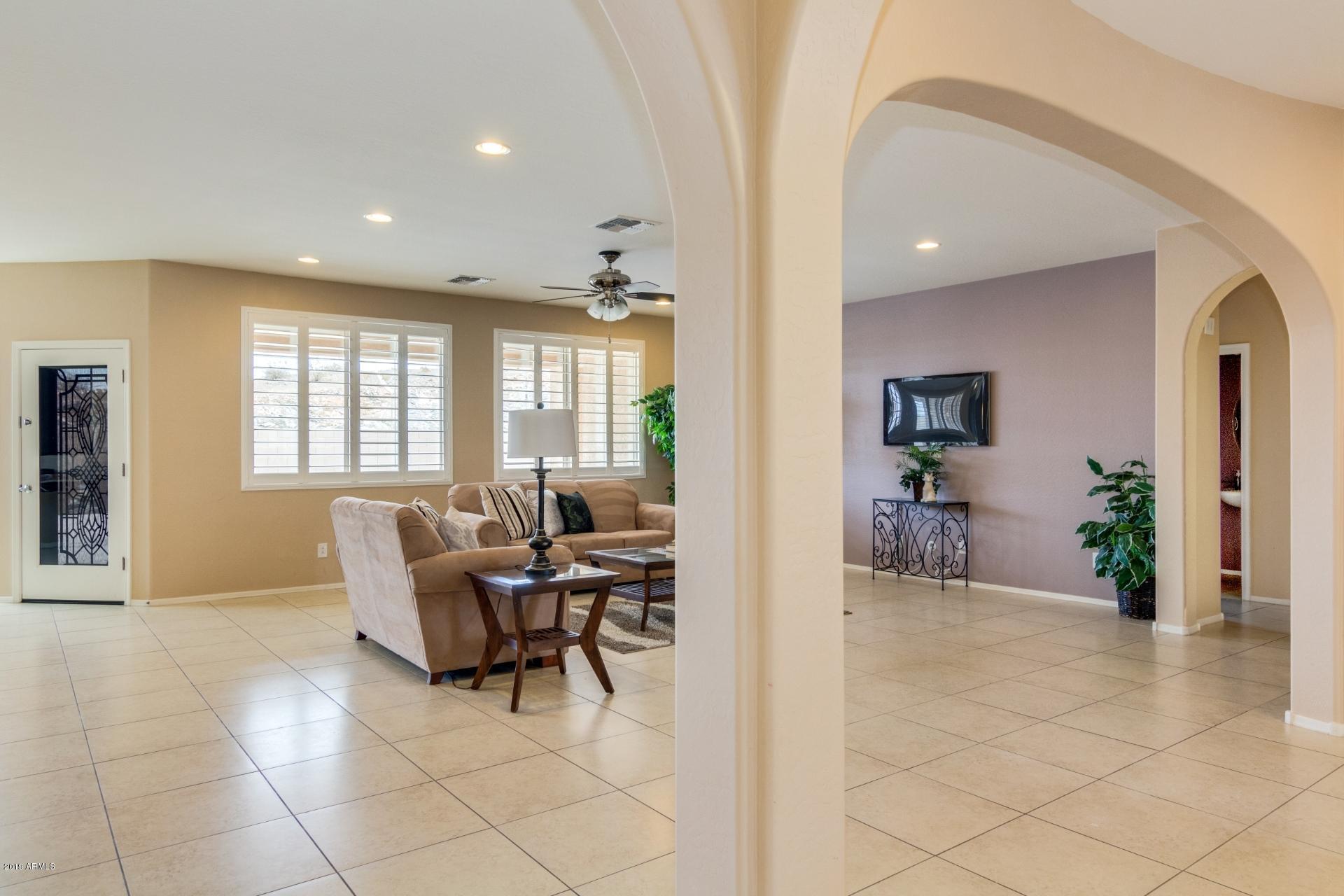 2424 West Hayduk Road Phoenix, AZ 85041 - Photo 8 of 34 0009-Hayduk (32)