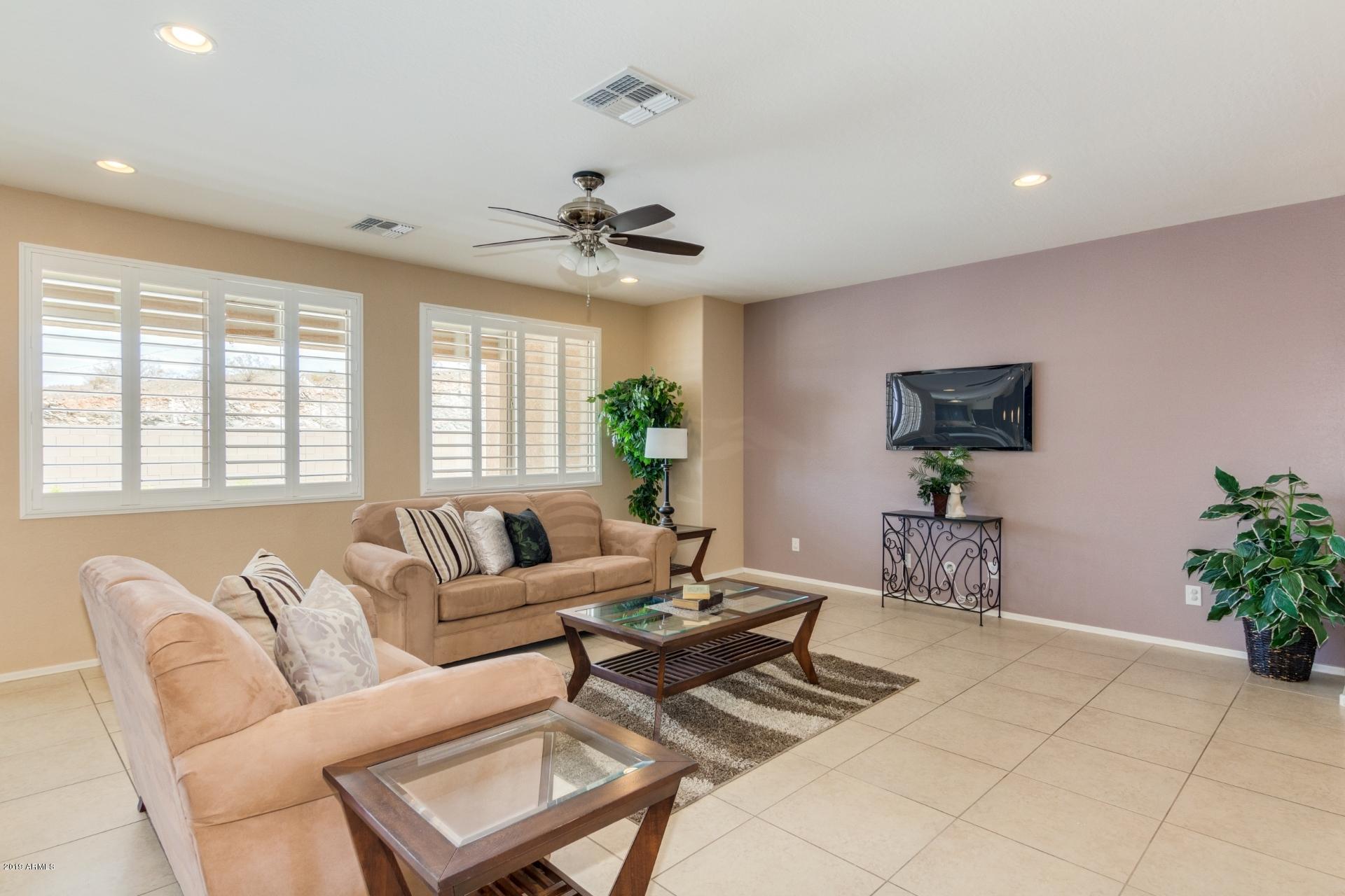 2424 West Hayduk Road Phoenix, AZ 85041 - Photo 9 of 34 0010-Hayduk (9)