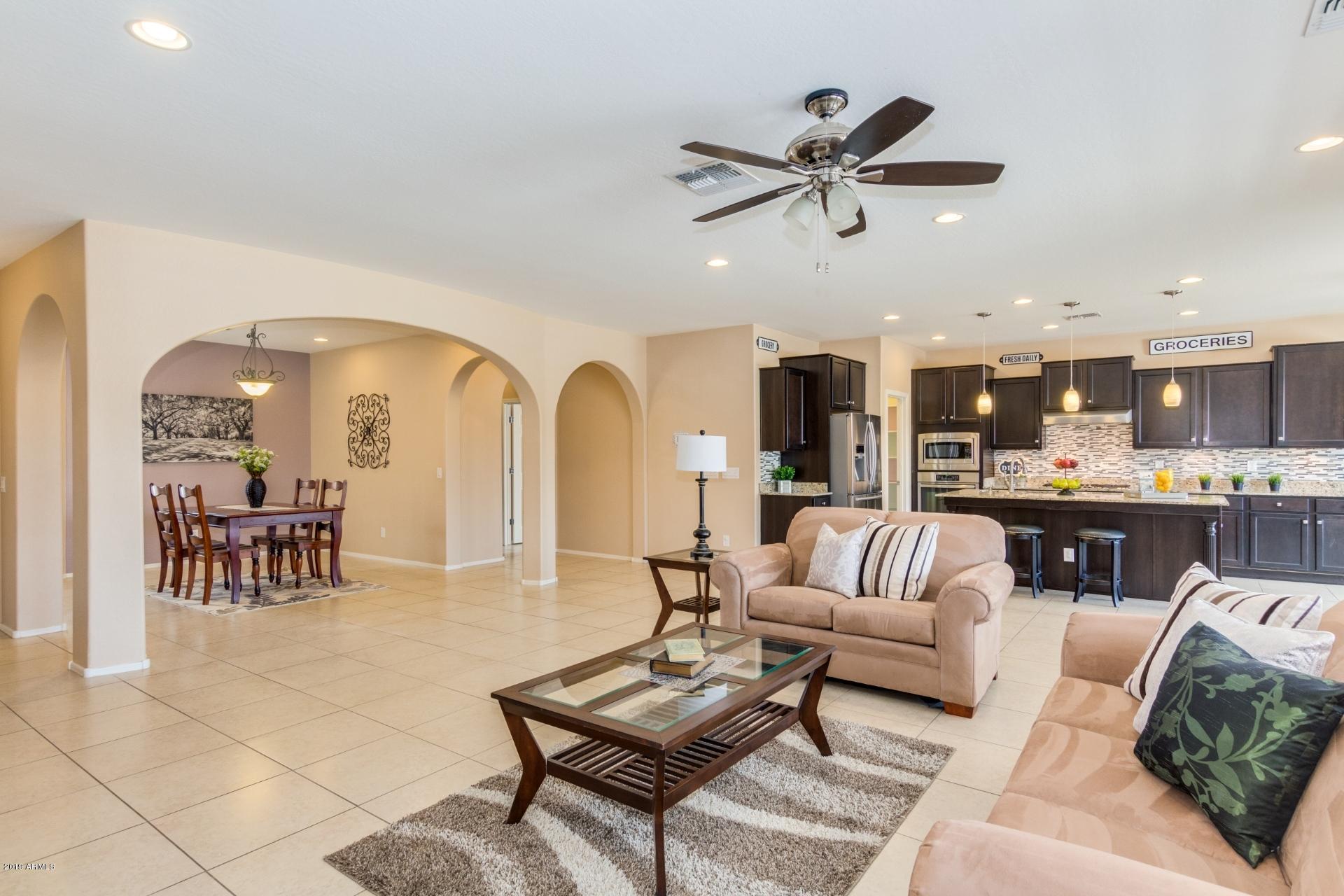 2424 West Hayduk Road Phoenix, AZ 85041 - Photo 10 of 34 0011-Hayduk (10)