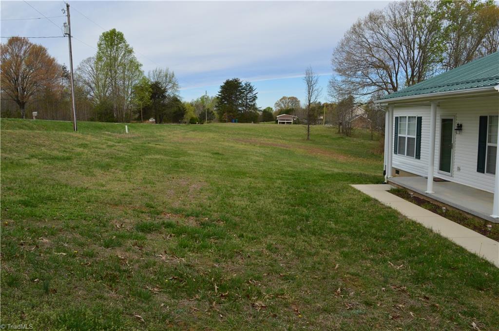 771 Hamlet Road Reidsville, NC 27320 - Photo 27 of 35