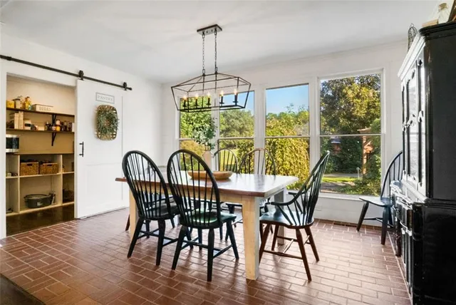 $599,900 | 180 Flint Hill Road, Aragon, GA 30104