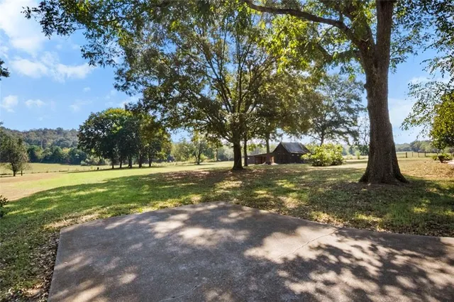 $599,900 | 180 Flint Hill Road, Aragon, GA 30104