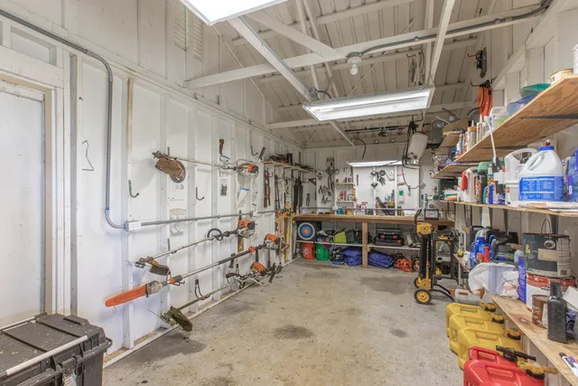 $2,250,000 | 29-2115 Old Mamalahoa Highway, Hakalau, HI 96781