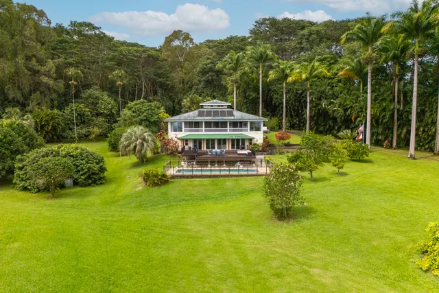 $2,250,000 | 29-2115 Old Mamalahoa Highway, Hakalau, HI 96781