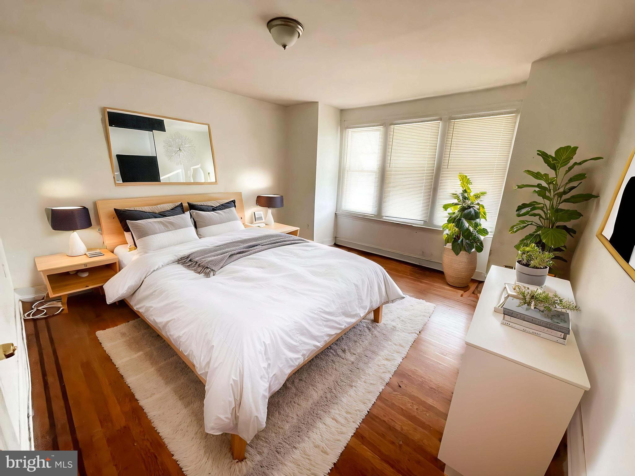 6065 Chester Avenue Philadelphia, PA 19142 - Photo 22 of 35 2nd FL - 3rd Bedroom (Staged)