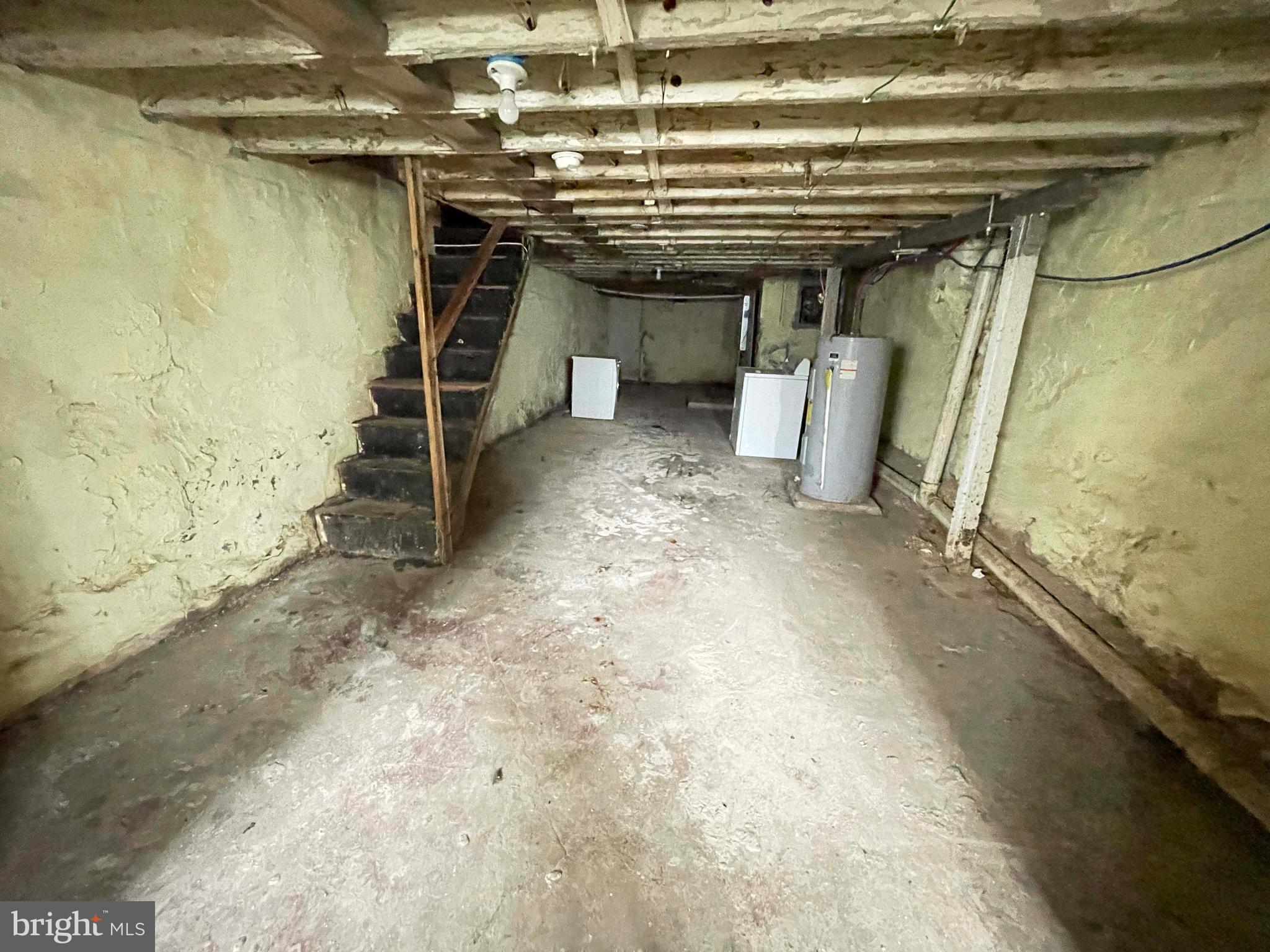 6065 Chester Avenue Philadelphia, PA 19142 - Photo 25 of 35 Basement