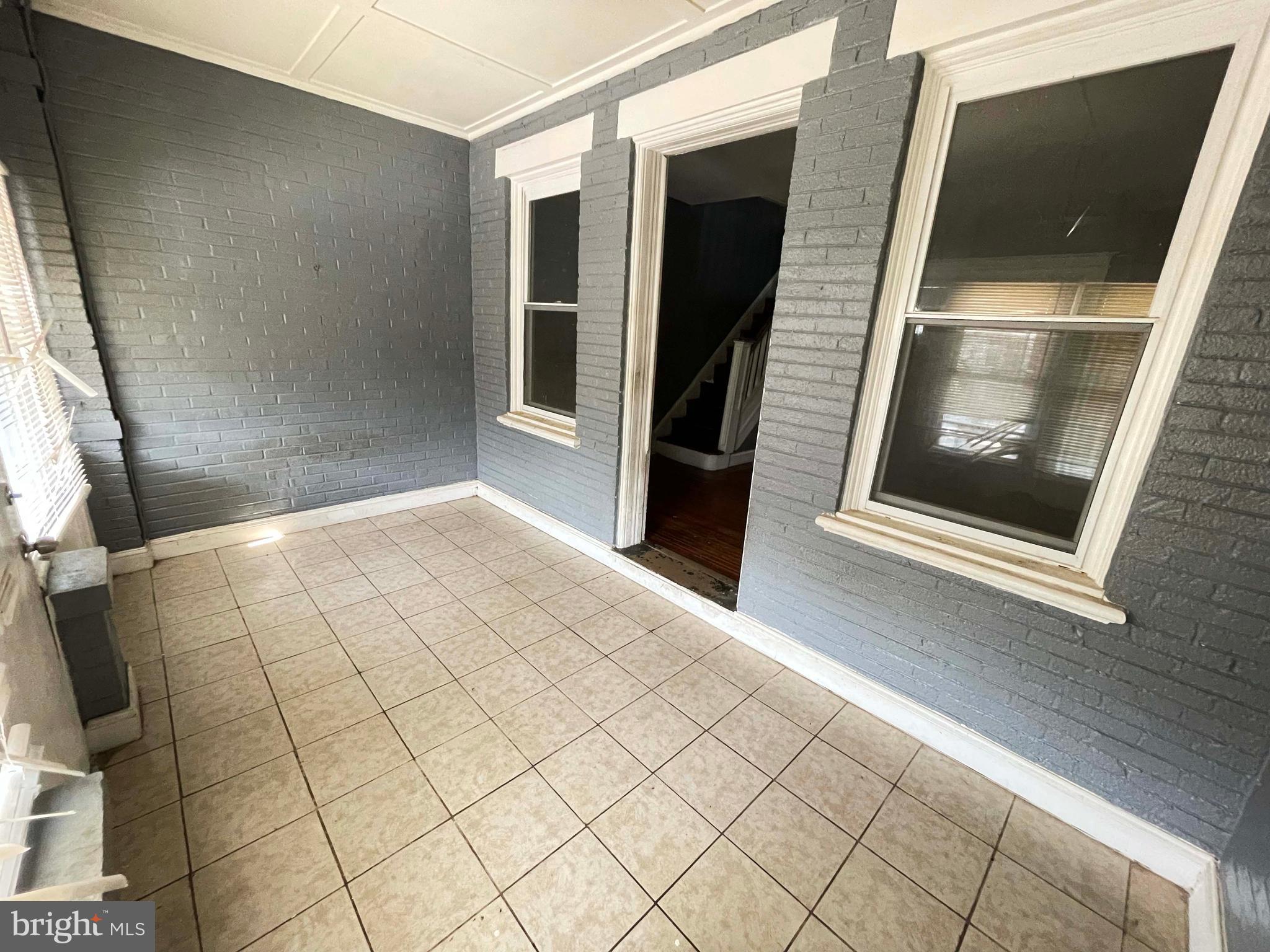 6065 Chester Avenue Philadelphia, PA 19142 - Photo 5 of 35