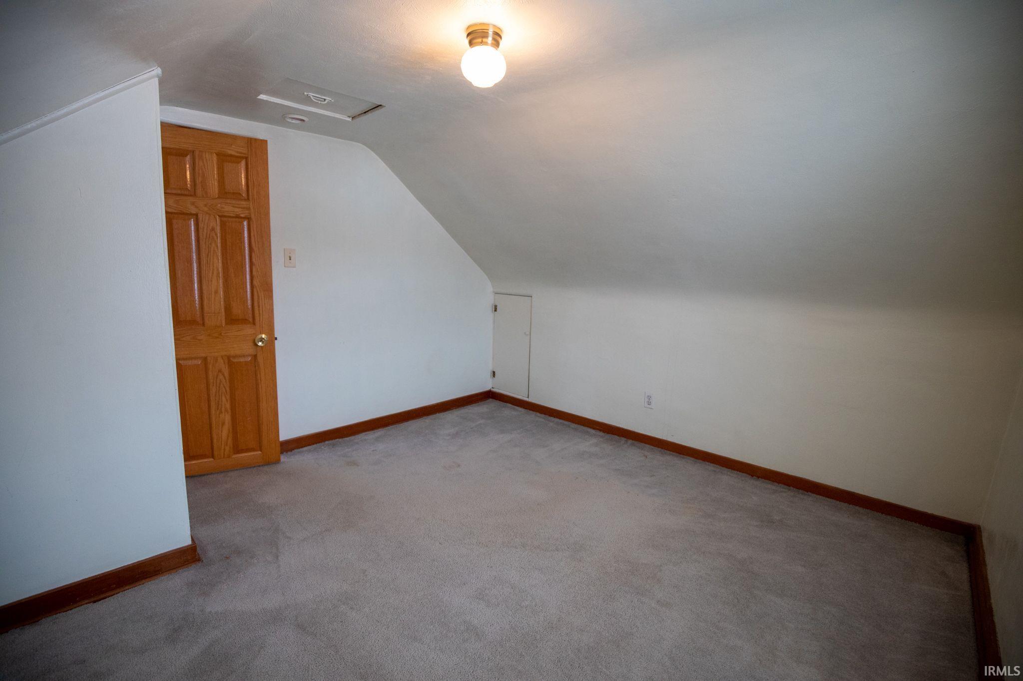 21929 Riley Road Lakeville, IN 46536 - Photo 11 of 18 Gallery Image 11