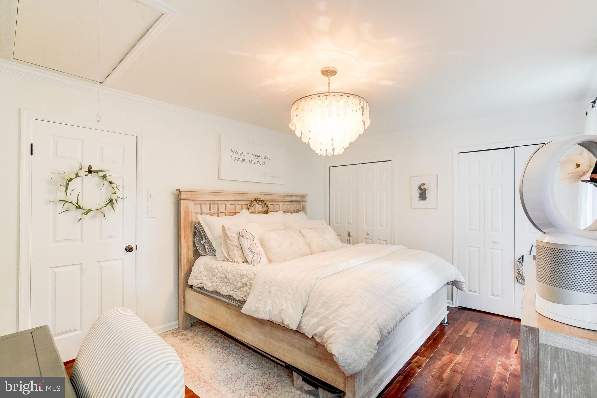 11697 Stockbridge Lane Reston, VA 20194 - Photo 16 of 34