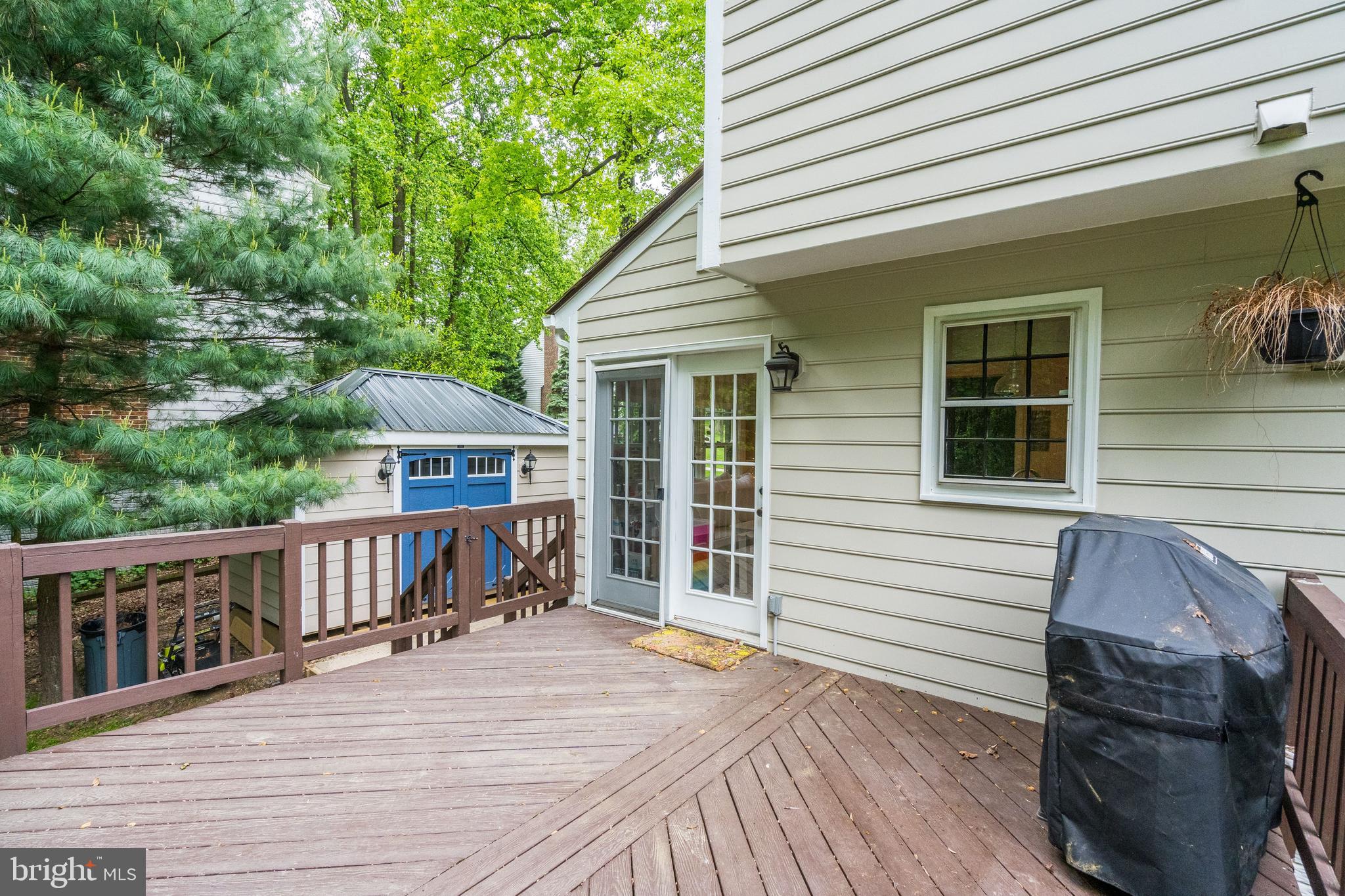 11697 Stockbridge Lane Reston, VA 20194 - Photo 27 of 34