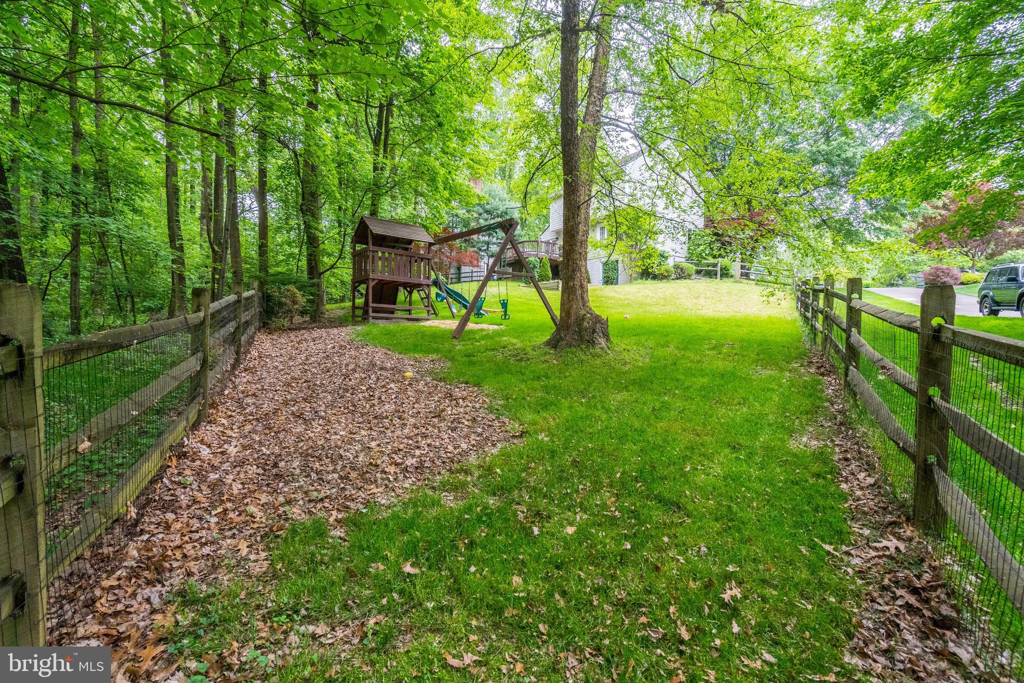 11697 Stockbridge Lane Reston, VA 20194 - Photo 31 of 34